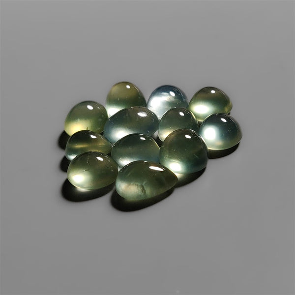 AAA Prehnites Cabochone Lot