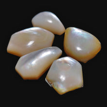 Mother Of Pearl cabochons Lot