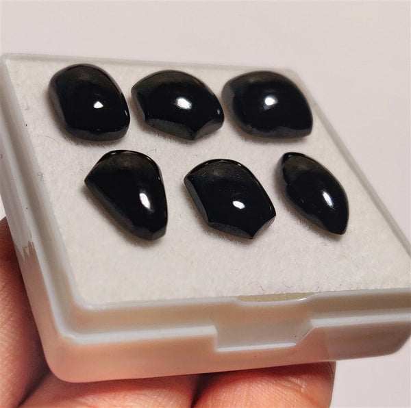 Black Onyx Cabs Lot